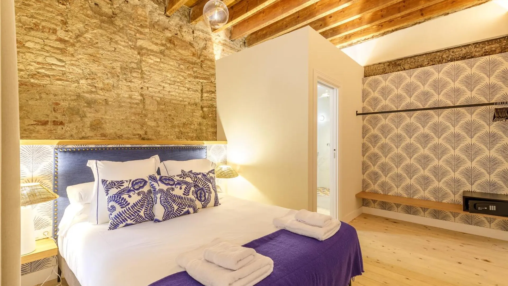 Palacio Vegafuente By Caleta Homes Malaga 0*,  Spain