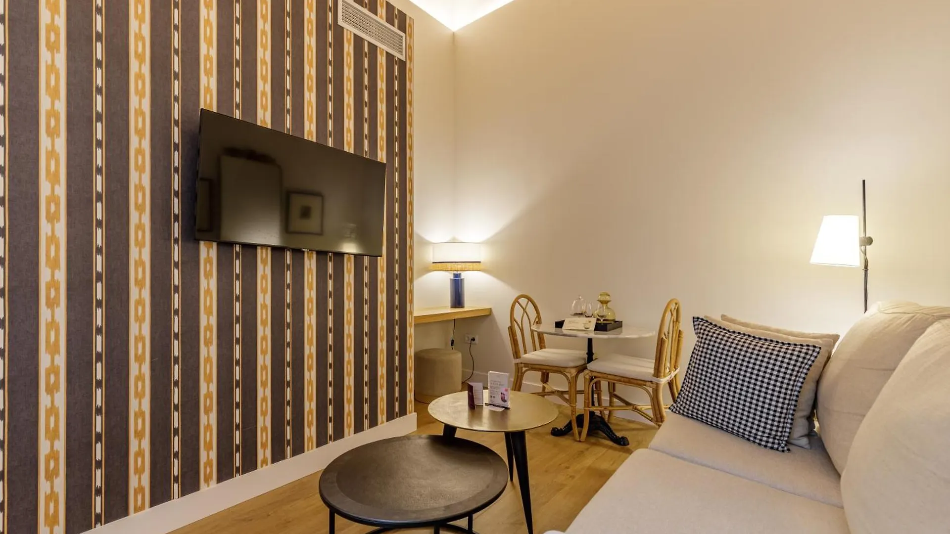 Palacio Vegafuente By Caleta Homes Malaga 0*,