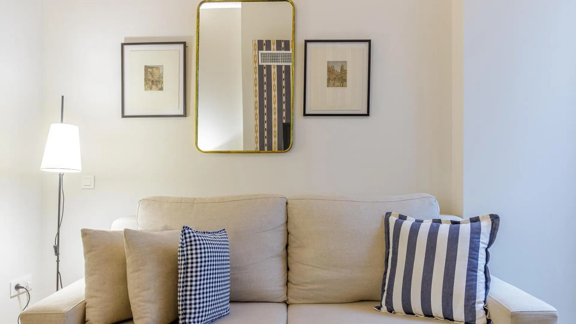 Apartment Palacio Vegafuente By Caleta Homes Malaga Spain