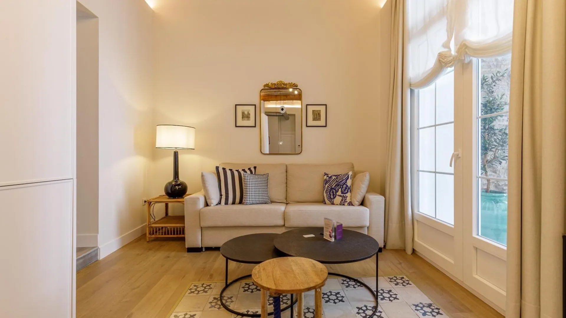 Palacio Vegafuente By Caleta Homes Málaga Apartamento