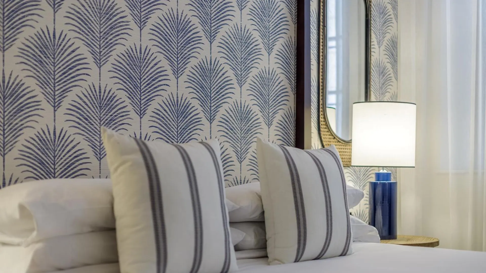 Apartamento Palacio Vegafuente By Caleta Homes Málaga