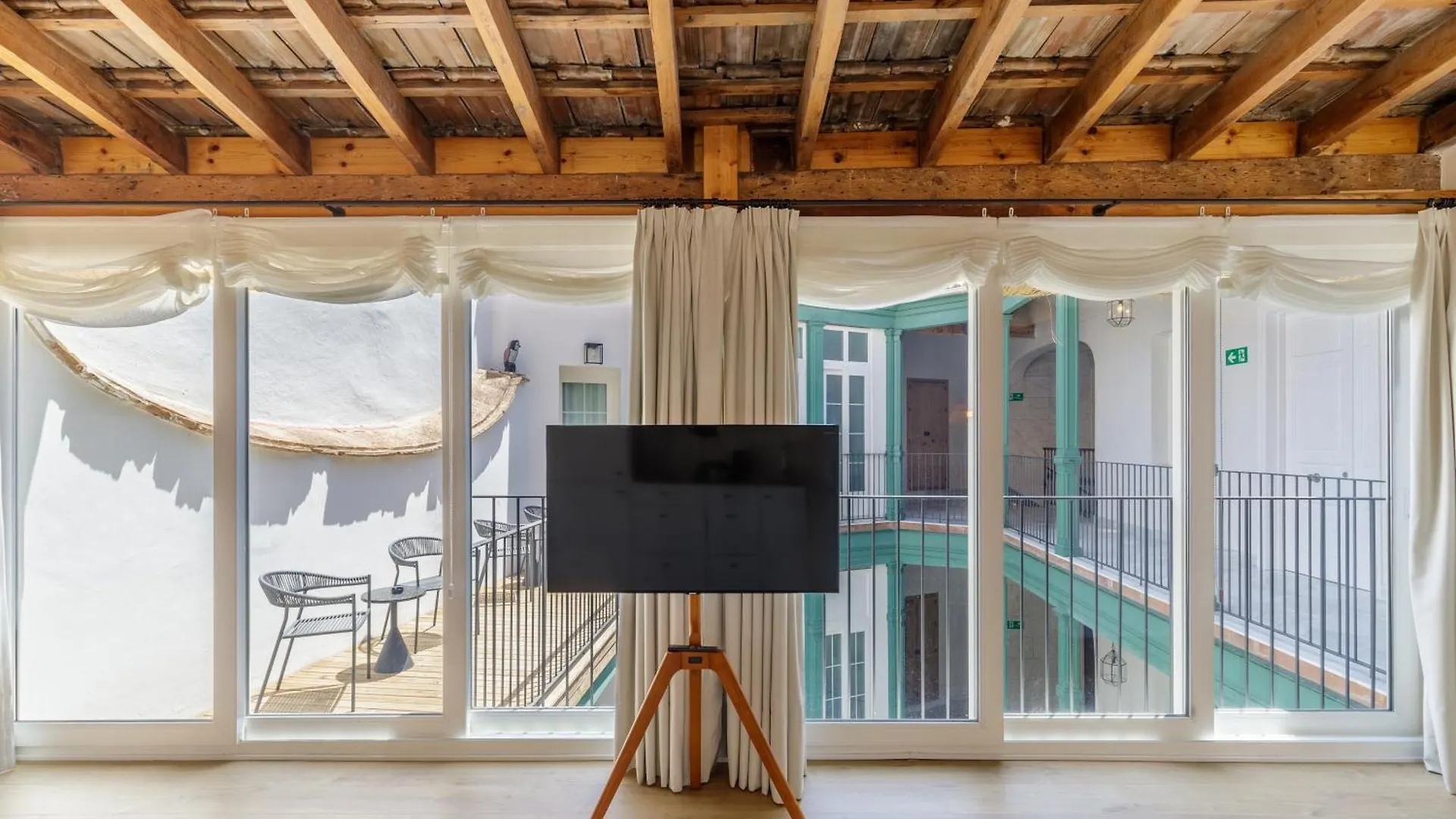 Apartamento Palacio Vegafuente By Caleta Homes Málaga España
