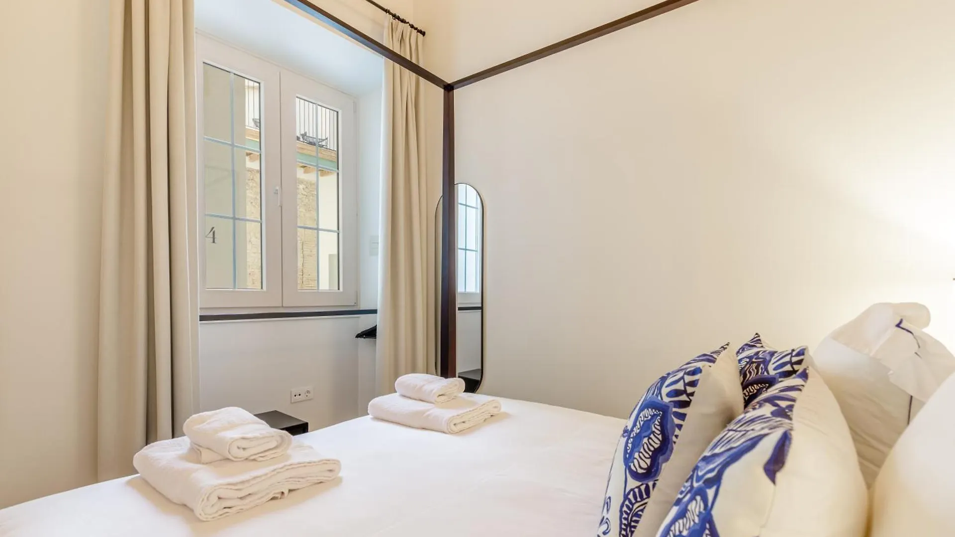 Palacio Vegafuente By Caleta Homes Málaga