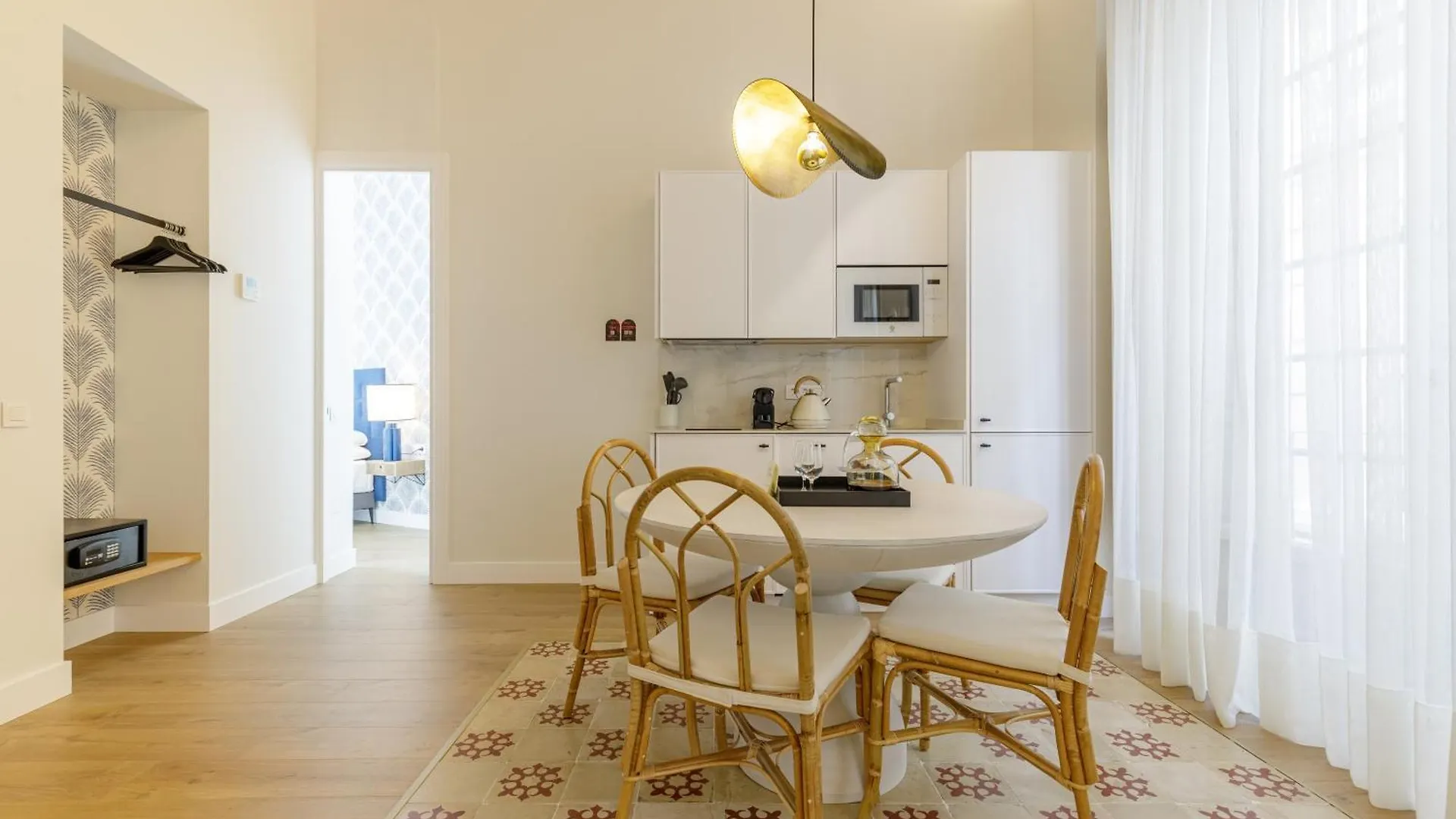 Palacio Vegafuente By Caleta Homes Málaga