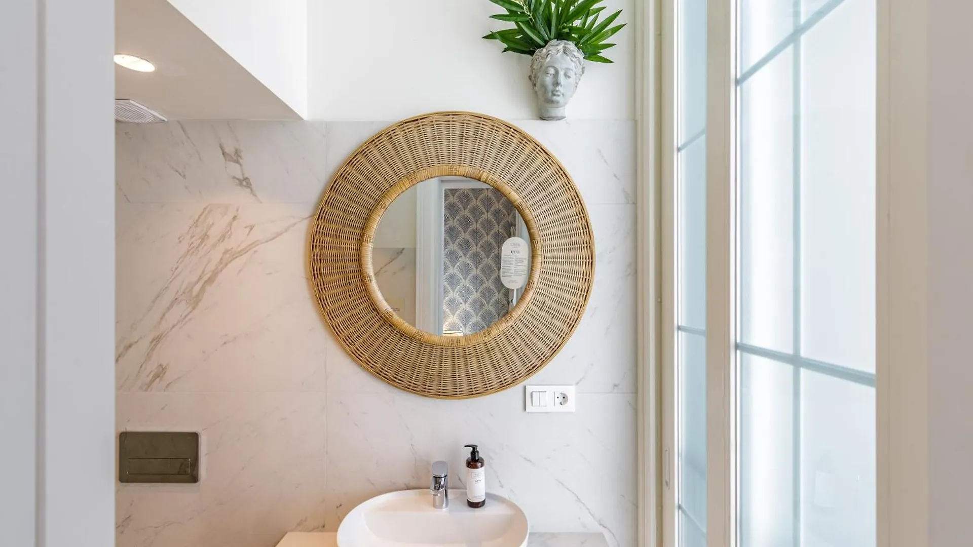 Apartamento Palacio Vegafuente By Caleta Homes Málaga